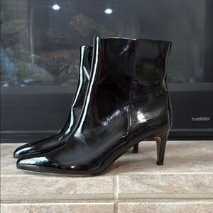 Women’s size 6 Black Patent Leather Ankle Boots